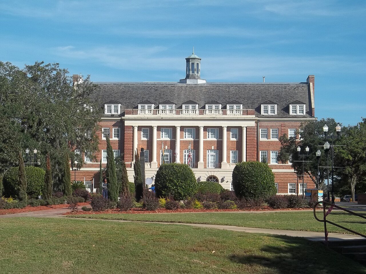 Archival photograph: FAMU Lee Hall — archival November 2018, November 17, 2018. Ebyabe. Not a photograph from the event reported here. Resized for display.